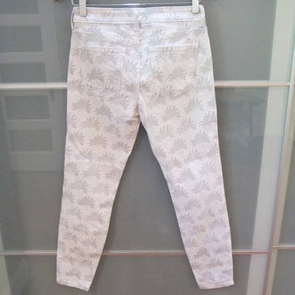 VINEYARD VINES White Flower Eyelet Printed Skinny - Picture 4 of 5
